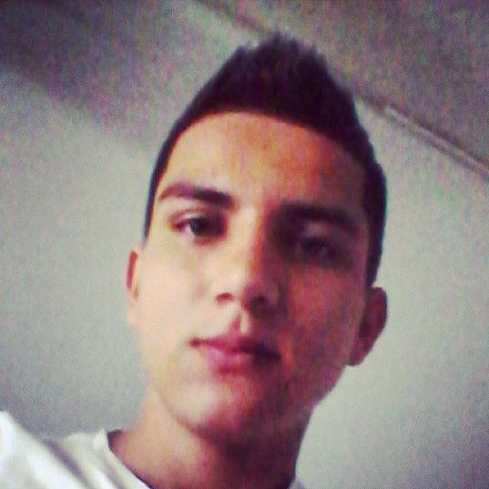 godes9410's profile picture. Universidad Santiago De Cali