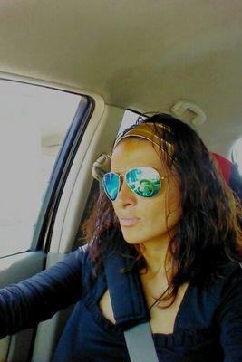 d885e74306454da's profile picture. 