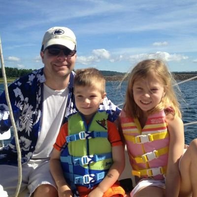 59fb5abbff3e44c's profile picture. NYVR organizer and CCO at the glimpse company