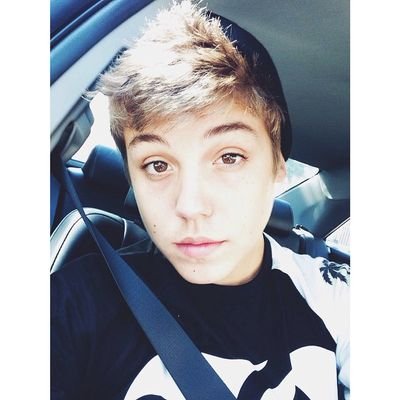 I follow everyone ✌