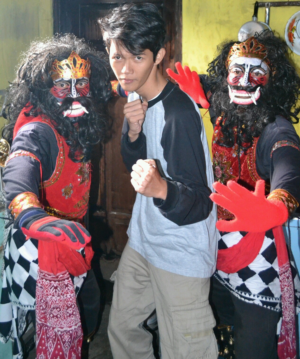 | Student of Library Science and Information Resources | Diponegoro University | 2011