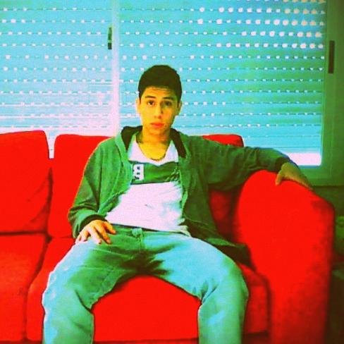 Productor/Dj Electronica Dubstep/Electrohouse/Melbourne/EDM ¿Mi sueño? Tocar en la Tomorrowland jajaja Insta:https://t.co/qdrTA3NddF
FB:https://t.co/WDyuYGbVBf