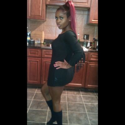Young Lady W/ Goals & Ambitions 
Ima♒ 
#StayHumble #GodGotMe