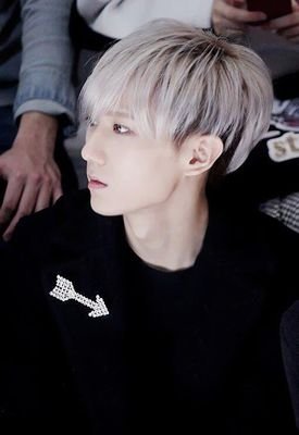 อันยองครับ อยากรู้จักผมป่ะผมอะน่ารักน่า..ย.นะ เอ๊ะๆ!!อยากรู้ละสิครับทักผมมา อย่าลืมมาฟอลผมนะเบบี้ #ผมจะดูแลคุณเอง #25/10/2012.