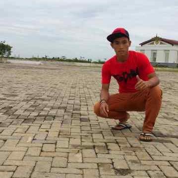 jpok B one 2012                                                                                             follow me, follow you..mari berteman