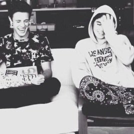 Frankie Gomez followed me on 11/19/14 By the way he's bae❤