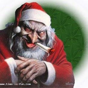 99 años/Incansable verborrea social /WeedLovers/Mañoso extremo/Huevón por naturaleza/Estúpido e imbécil