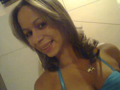 Brasileira, 22anos, CASADA e muito Feliz! ✌