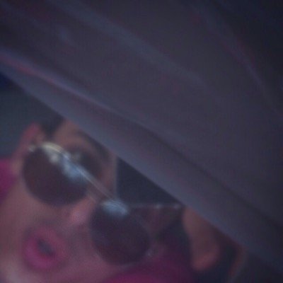 أرتوتت وتابع اي شي قيدامي وأرسسل الللي ففي بالي وبسس وععاد شقروا ع انستقرامي ☺️ zeezoo_alotaibi