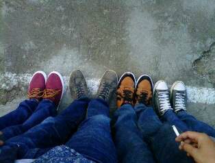 kissMe_Alone's profile picture. @nyenk_ardelewin @dun_kissmealone Cp what's app: 08886204461 \bbm 52232196