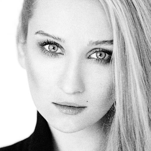 Lena_Rivver's profile picture. Пиратская копия человека.