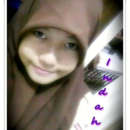 IndahMWR10's profile picture. 