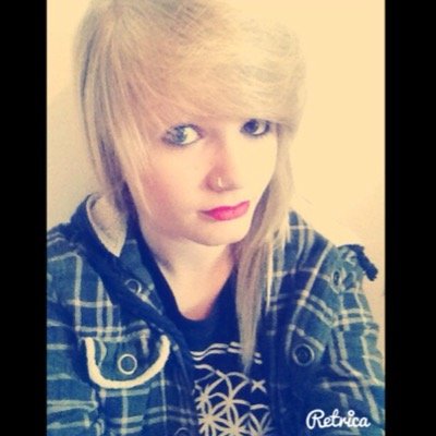 Instagram: @bringmethe_worsnop snapchat: divinedrinkald
youtubers, food, bands
