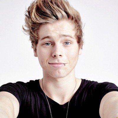 summerhemmo16's profile picture. S T R E S S E D // D E P R E S S E D. // B O Y B A N D O B S E S S E D.      0/4