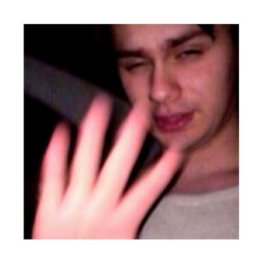 priv_ellax's profile picture. everything's better in black and white