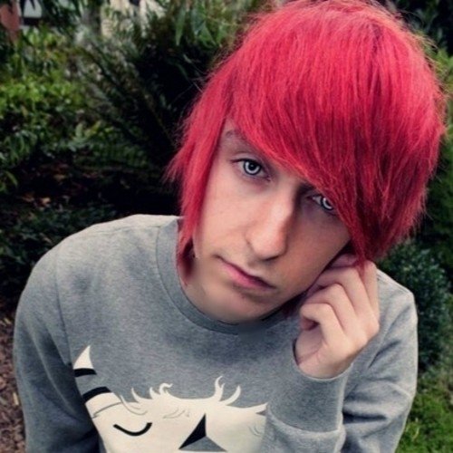 diethenlive's profile picture. Alex 18 bi friendly and loving