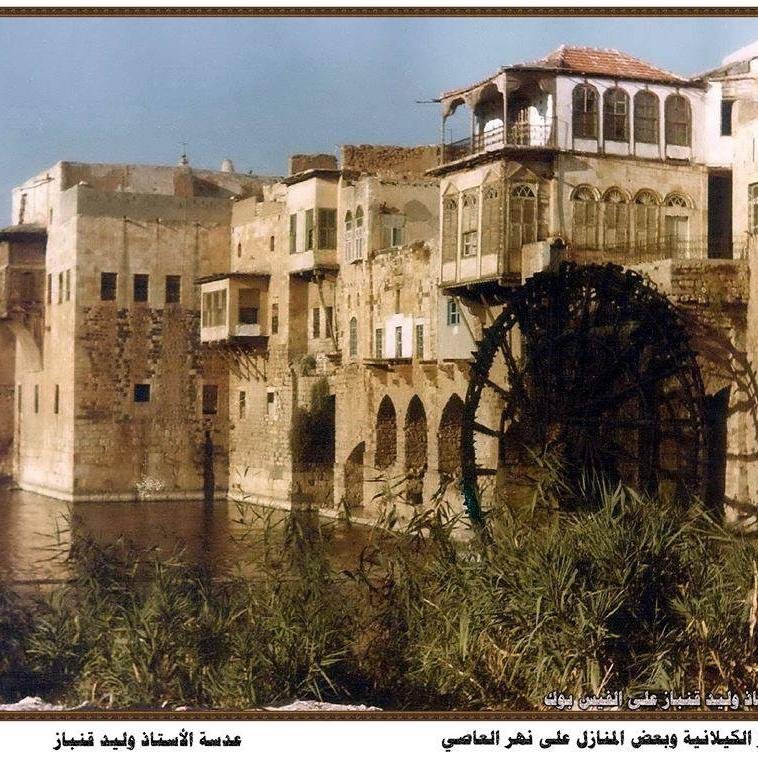 alraeedfurnitur's profile picture. 