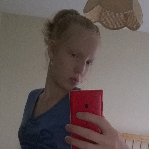 Never let anyone change who u arexx!!! Never let anyone tell u wot to do & how to do it!!!!!xxx