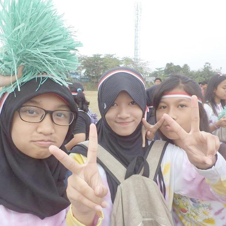 Allah swt.dream.smile.hard http://t.co/8cqdKZhqAE.love.just mmmm♥ bismillah O:)
