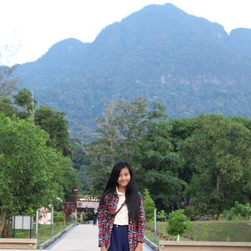 There are so many things can make you happy.Don't focus too much on things that make you sad.