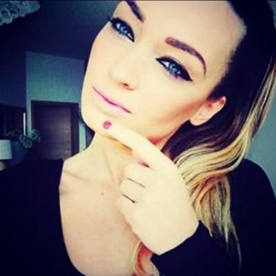 Katy_Swartz_AJ's profile picture. {[Daemon Black]} Híbrida , Mi blog es mejor que tu V-log