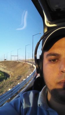 jugando a vivir, descubriendo cosas y arreglando problemas que desconocía tener.