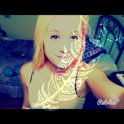 Hope Taylor 15✌️In a relationship
Stoner tipical teen girl