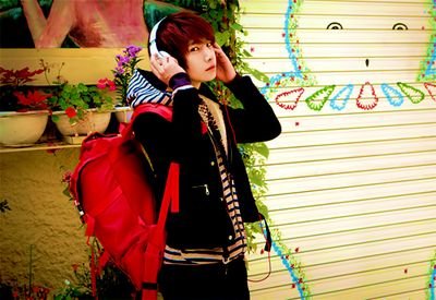 รองมาสคลับ exist ผมชอบกินของหวานเเล้วผมก็หวานมากด้วย!! http://t.co/I3GSuRl1eL