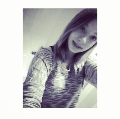 haaayy k ben Noaaa hahah. hier plaats k vanalless.
adju.