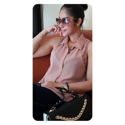Exotis face..