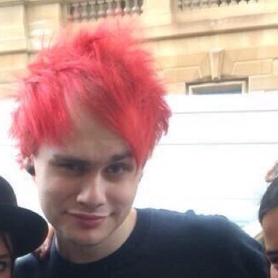 follow @nutxlla_hemmo or i will unfollow x