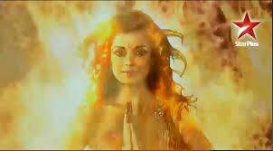 Mei Draupadi Jisne Bachpan Nahi Dekha, Mei Draupadi Jiski Agni Bhagya rekha