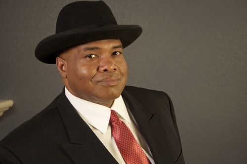 Warrensflavor's profile picture. Chosen to Communicate