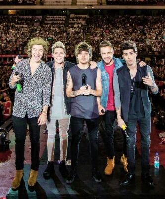 Mof4sLok4s's profile picture. Vai la vc que nao é directioner pesquisar One Direction pra ver o que acontece hehe Onde fica o Brasil?Na coxa do Harry querida /Mary/Boo/Jana/Dudah