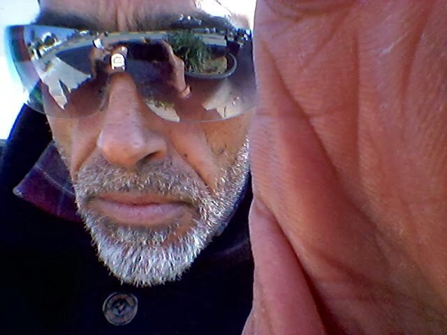 MALE ,I LIVE AND WORK IN TRIPOLI . LIKE MUSIC ,MOVIES,READING