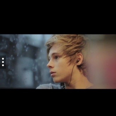 justfakeitbae's profile picture. 