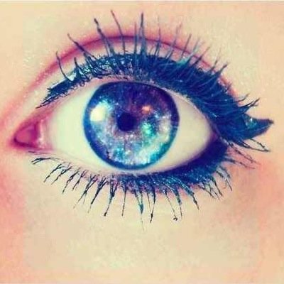 الحب في وطني ك أحمر الشفاه في حضرة عزاء !