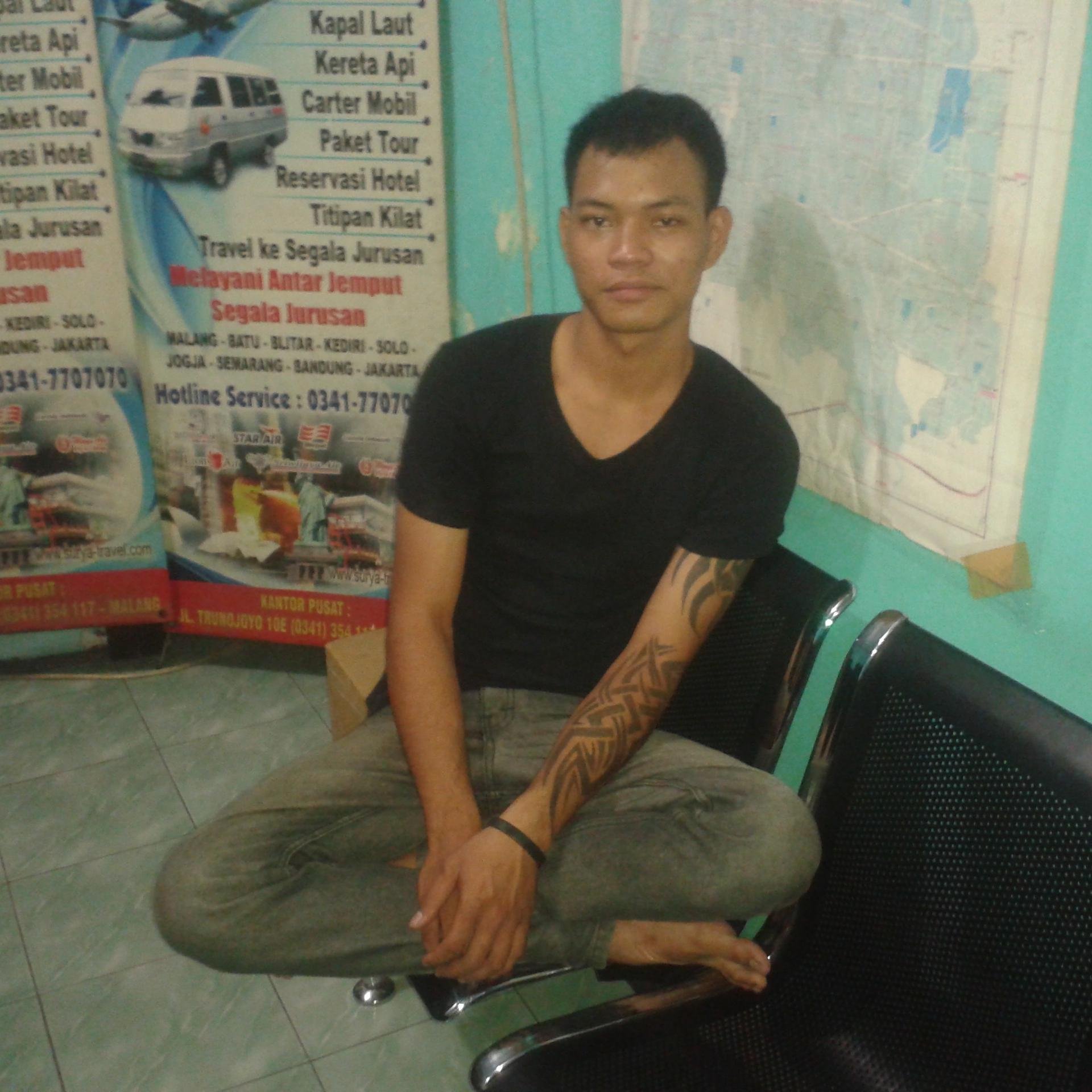 RNotinsane's profile picture. male..   21 y/o