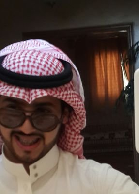 ‏- أنا لستُ وحيداً : إن الله مَعي .
