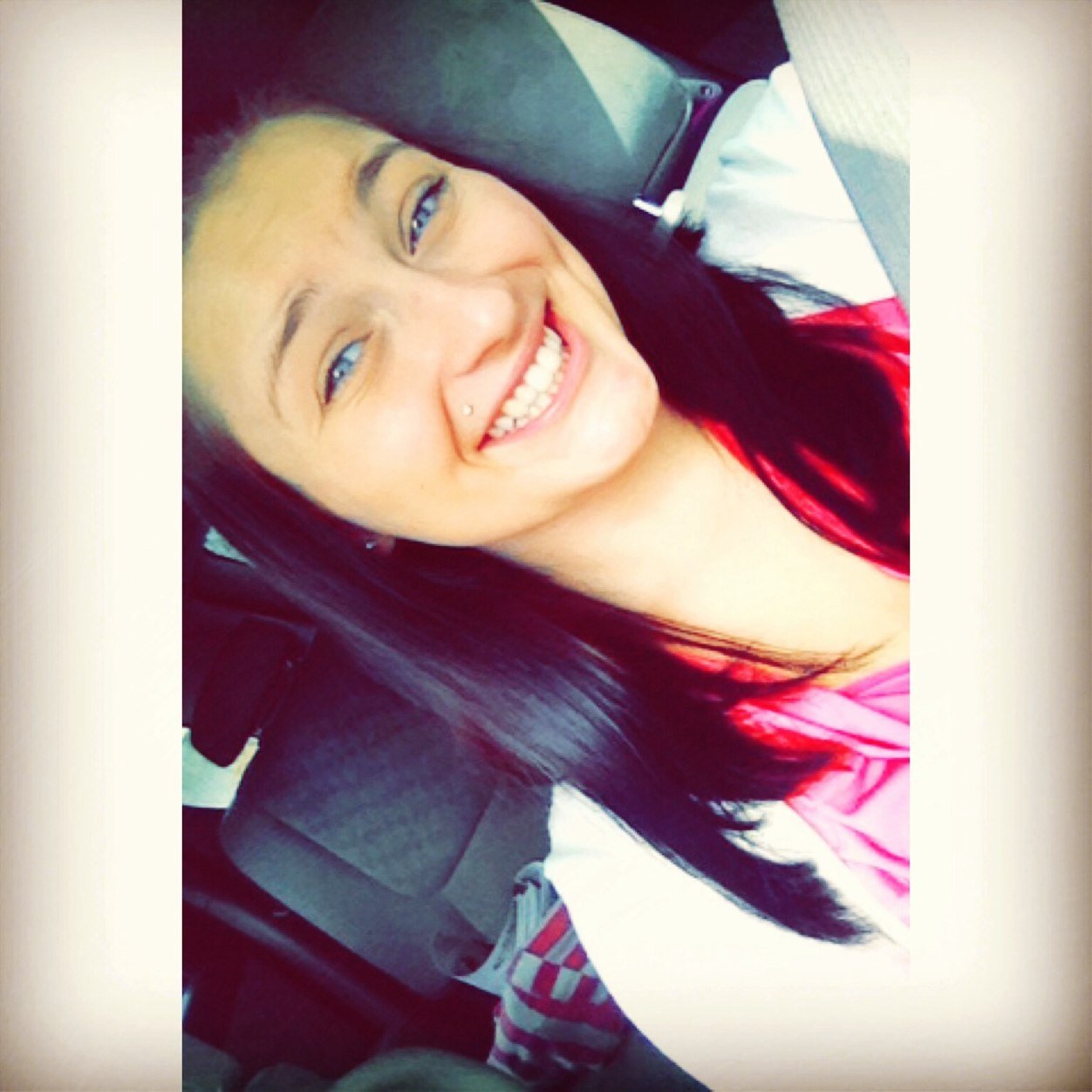 ohhiyaitsmiaa's profile picture. Proud mommy to my perfect little girl