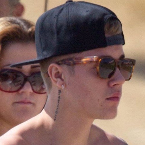 #ติ่งฝรั่ง หมอศัลกรรมหน้าจัสติน  love Justin Bieber.