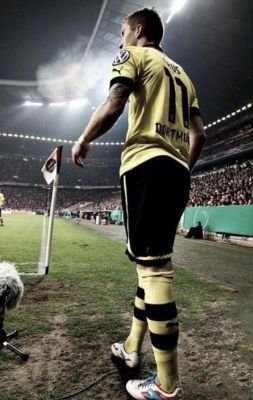 albertroide2002's profile picture. 