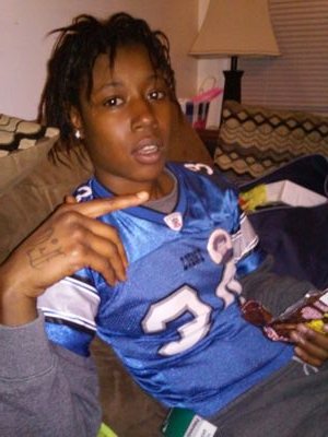 they say family 1st well im still tryin figure out how my family work  fmoi @foelifedajsha_