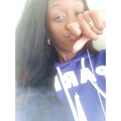 my girlfriend gives me life @thatmfdayday❤️ , . ™