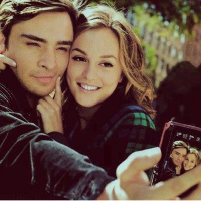 Quando virei chair shipp o demonio garantiu meu lugar do lado dele 
TVD , GG , TO , PLL