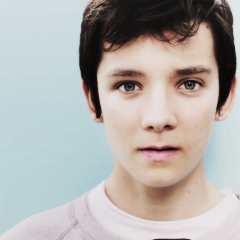 Asa Butterfield BR