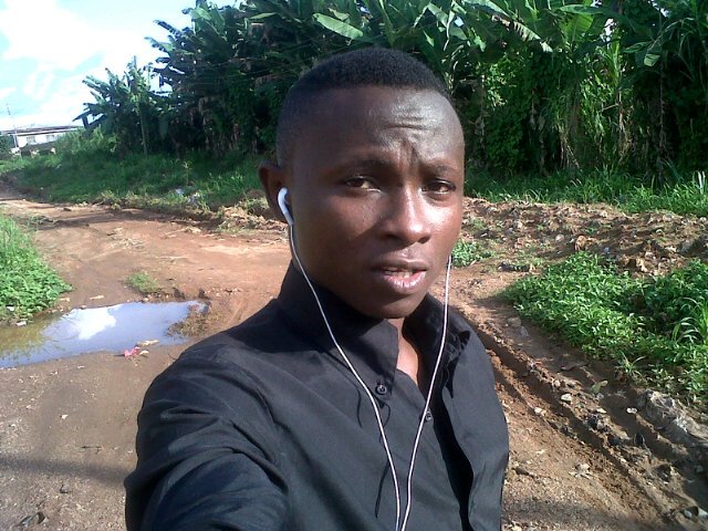 Spaiztainment's profile picture. Nemo dat Quod non Habet...You cannot give what you don't have.  Journalist,Rep OAU Law,#Spaiztainment,#.#Teamoau#