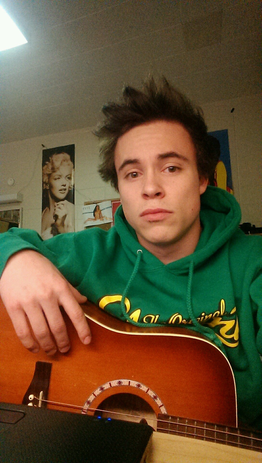 combover3's profile picture. rants and roses