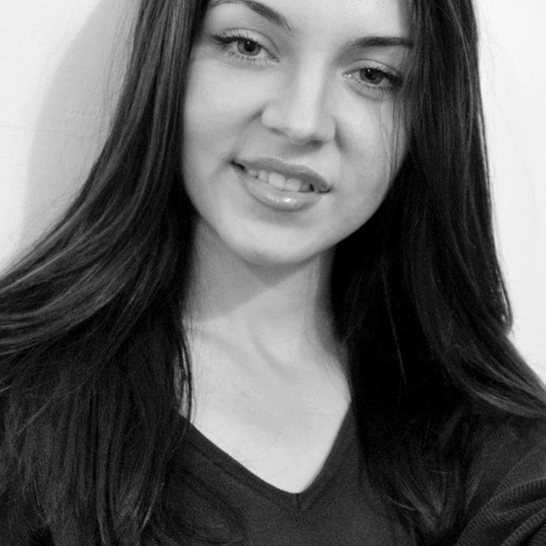 DinRamona's profile picture. 