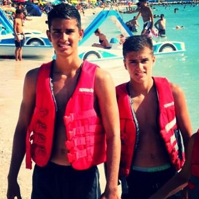 mikey_xx3's profile picture. 